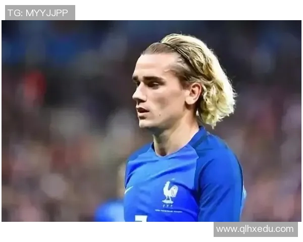 欧洲足球明星长发的魅力与风格解析及其在球场上的影响力 欧洲足球明星长发的魅力与风格解析及其在球场上的影响力